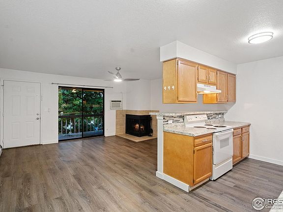 3rd image of 665 Manhattan Dr #665-202