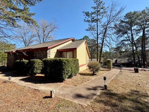 622 Players Pl, Brookeland, TX 75931