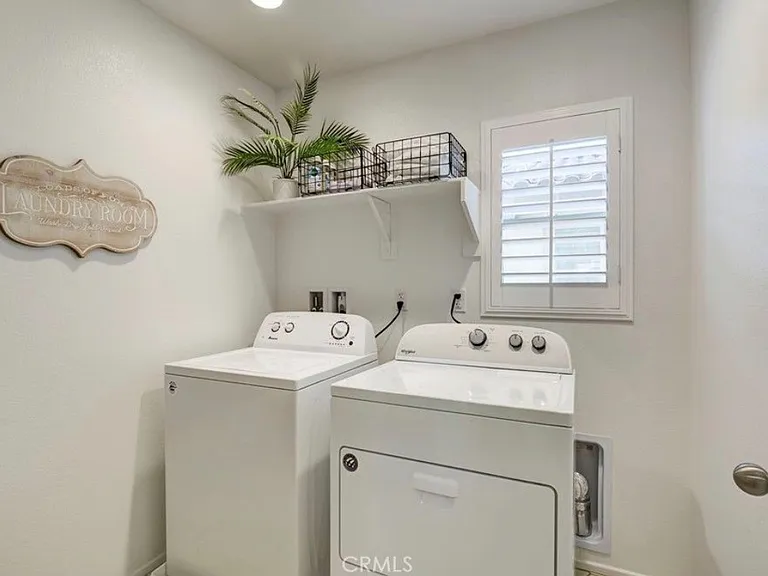 5802 Julian Way — Photo 17