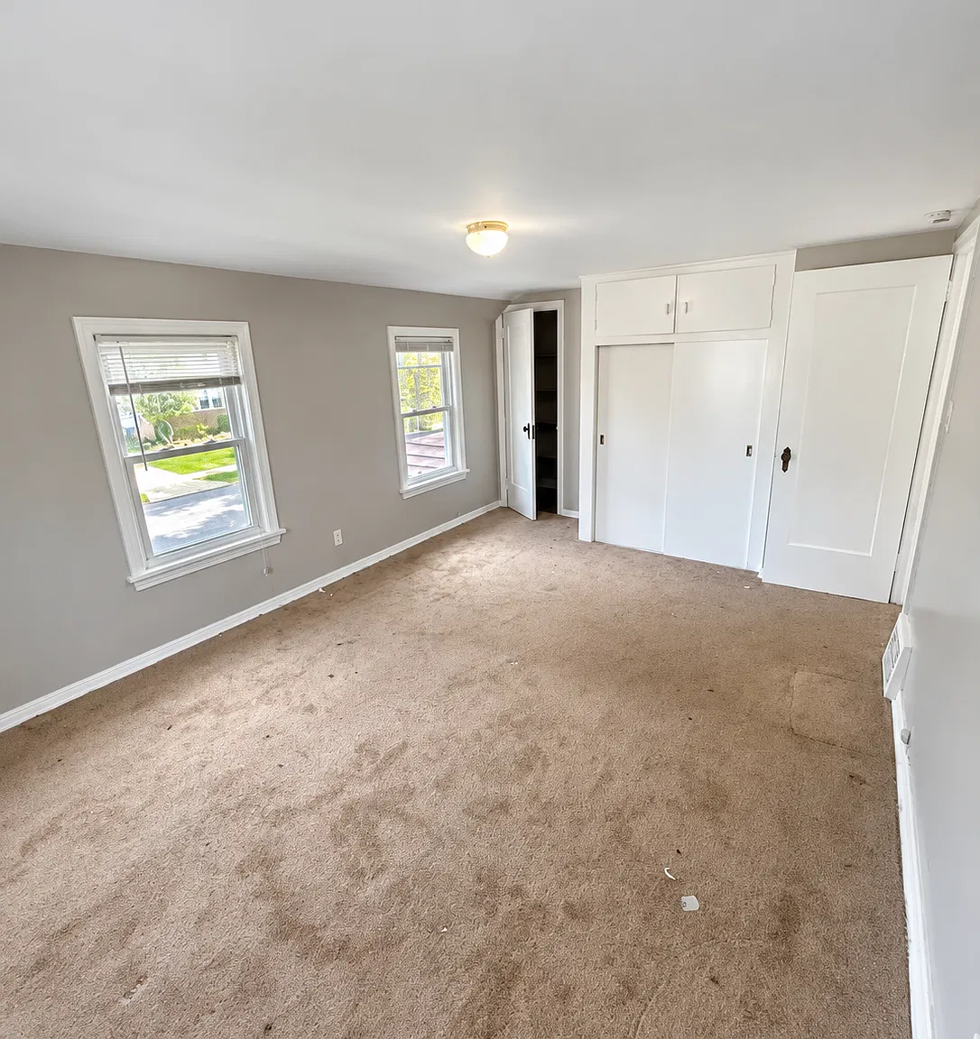 3 bed, 1100 sqft, $1,590 — Photo 4