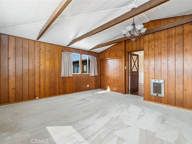 1027 S Malgren Ave — Photo 13