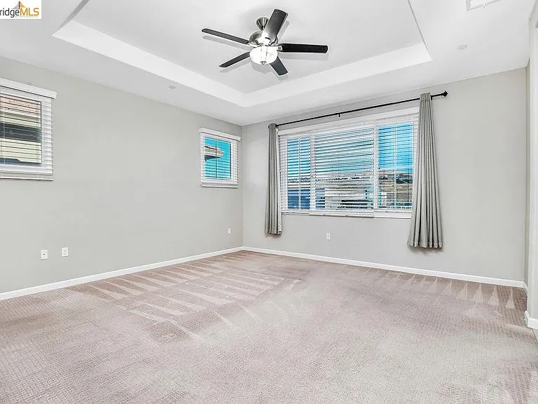 1354 Portofino Dr — Photo 10