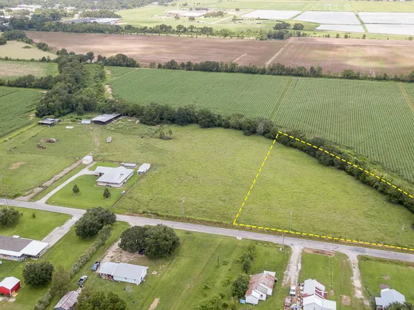 Dalton Rd #D, Kaplan, LA 70548