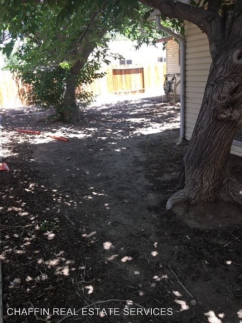 2nd image of 330 Spruce Dr