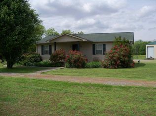 750 Clint Russell Rd, Morganfield, KY 42437