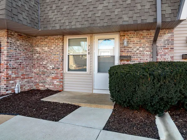 Whispering Pines Townhomes