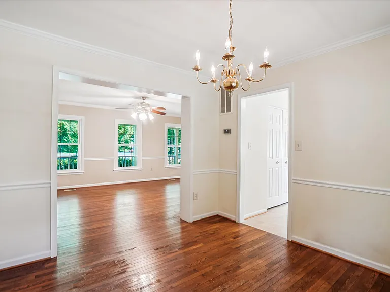 3307 Flintwood Ct — Photo 23