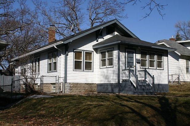 1st image of 3451 Newton Ave N