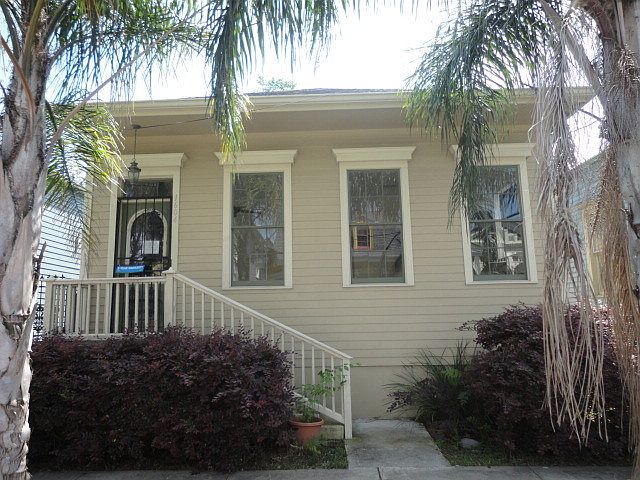 1st image of 1606 Ursulines Ave