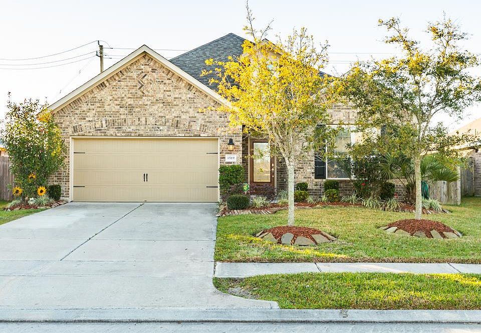 1st image of 1519 Bluestone Edge Ln