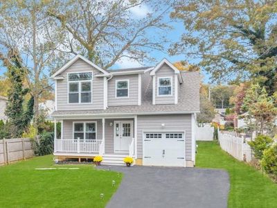 33 Rosemont Avenue, Farmingville, NY, 11738