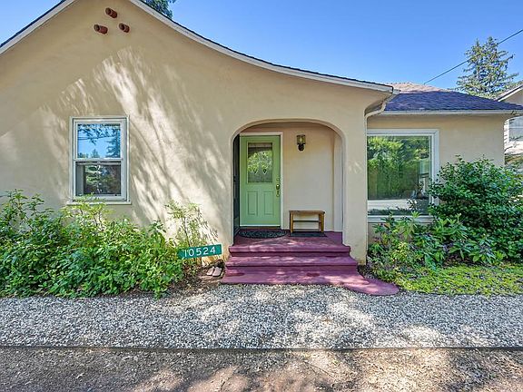 3rd image of 10524 Alta St