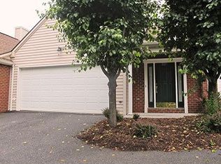 320 Pin Oak Dr, Christiansburg, VA 24073