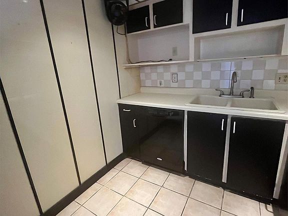 3rd image of 2841 NE 163 Street #102