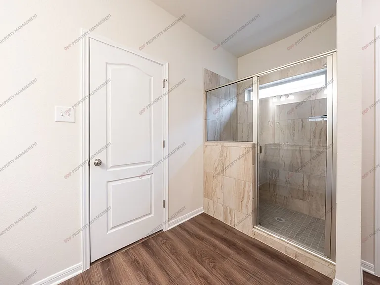 742 Friar Tuck Dr — Photo 23