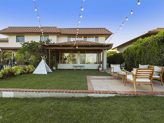 3rd image of 728 Starlight Heights Dr