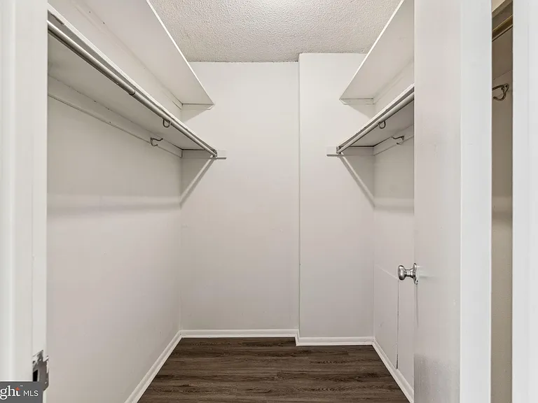 1326 Spruce St #42-1503 — Photo 21