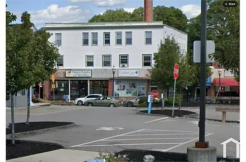 72 Main St #A1 Photo 1