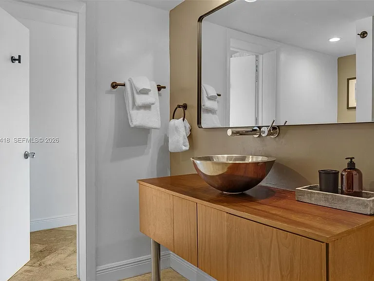 5781 Biscayne Blvd #Penthouse 3 — Photo 45