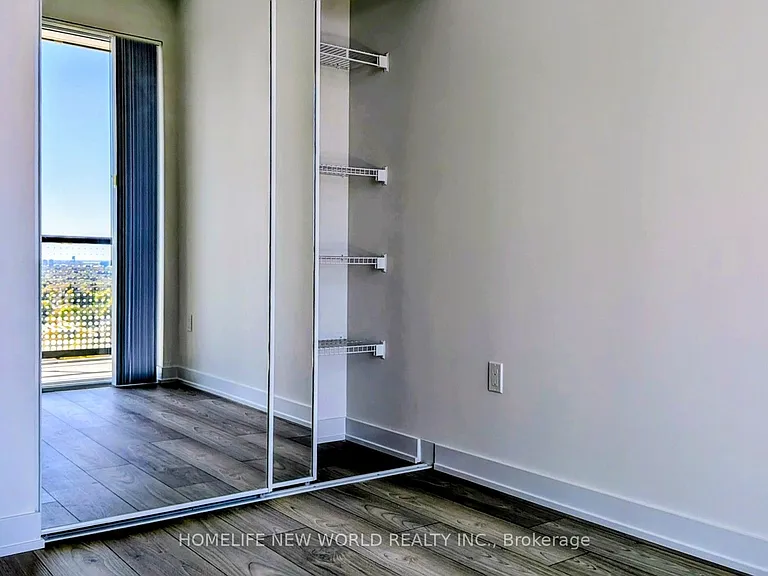 5858 Yonge St #2711 — Photo 7