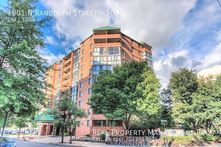 1st image of 1001 N Randolph St APT 307