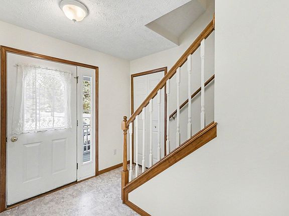 5th image of 6331 Layton Rd