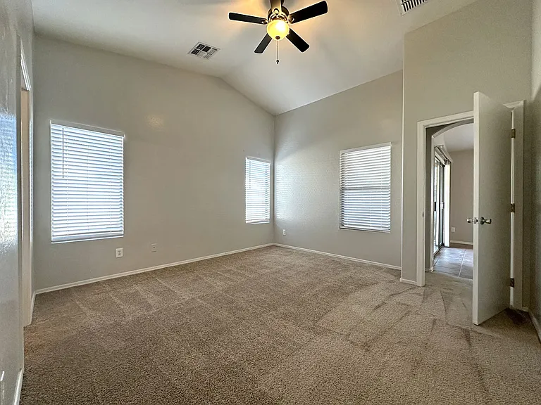 11820 W Banff Ln — Photo 9