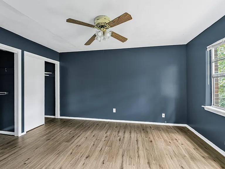 2411 Lawrenceville Hwy — Photo 9