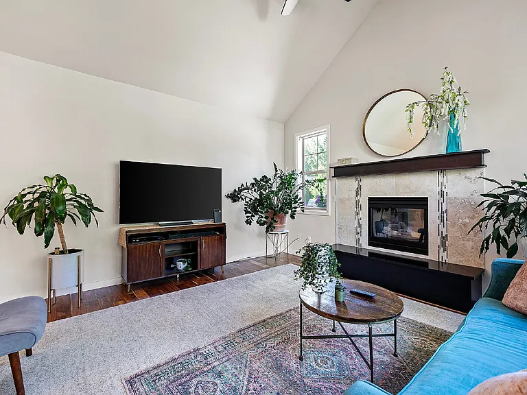 355 Mia Ln #2 — Photo 17