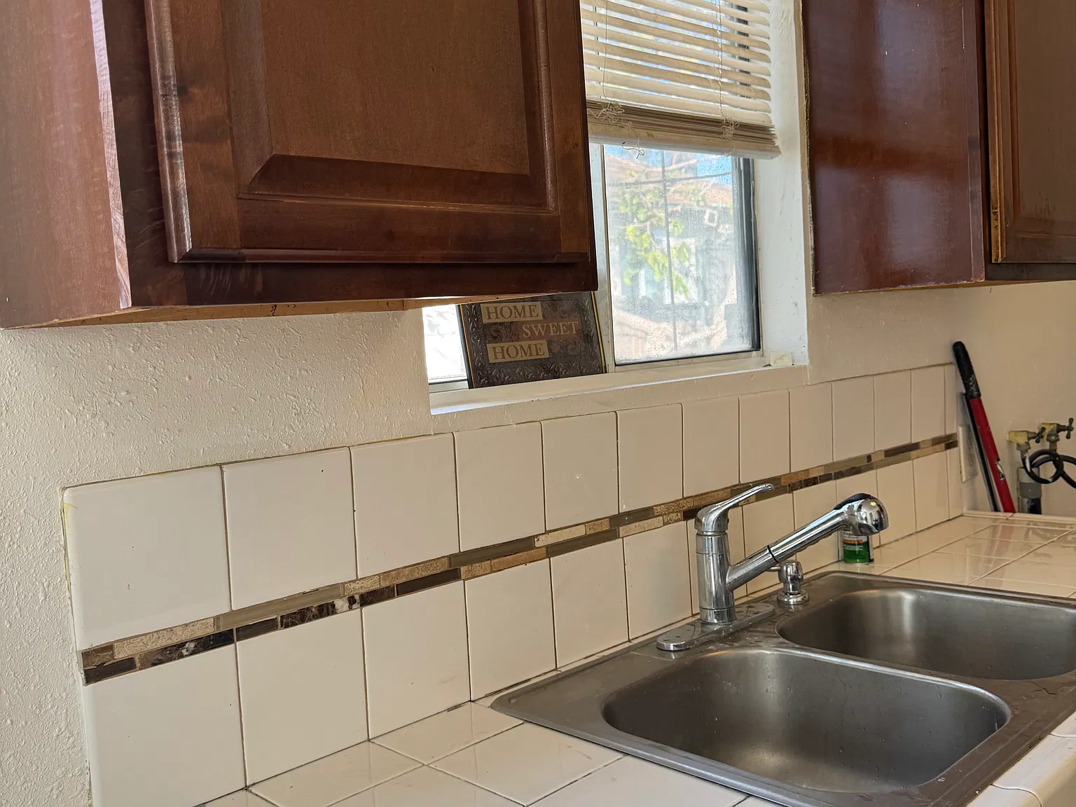 8682 Bennett Ave — Photo 1