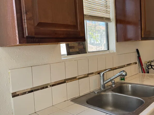 8682 Bennett Ave #8682, Fontana, CA 92335