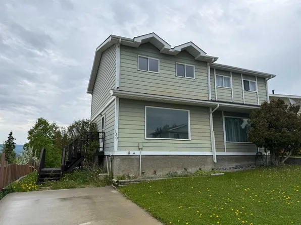 150 W Sutherland Ave, Hinton, AB T7V 1L8