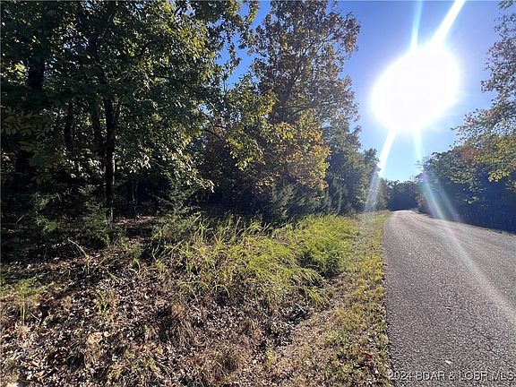 4th image of 1229 Spring Creek Dr