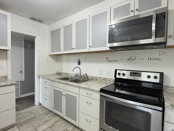 5th image of 1480 Alecia Dr