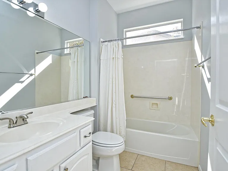 117 Beautybush Trl — Photo 21