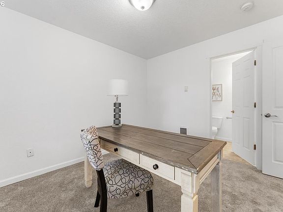 5th image of 28538 SW Dundee Ln