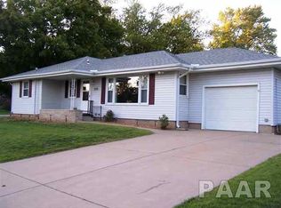 101 Swiss Ln, East Peoria, IL 61611