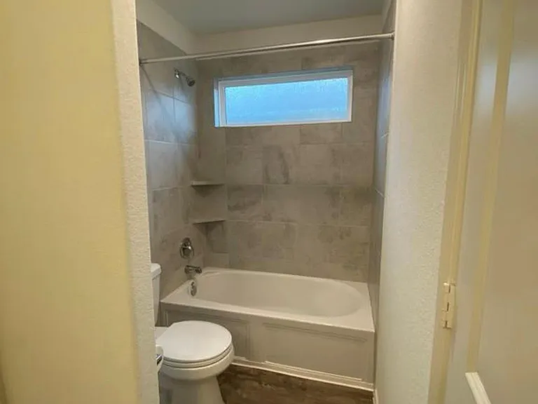 1209 Nokota Bnd — Photo 25