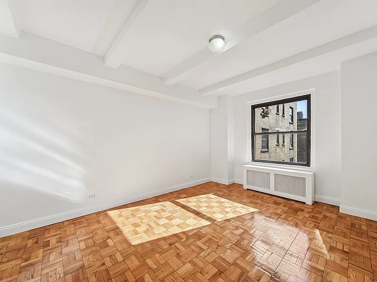 160 W 71st St #11U — Photo 14