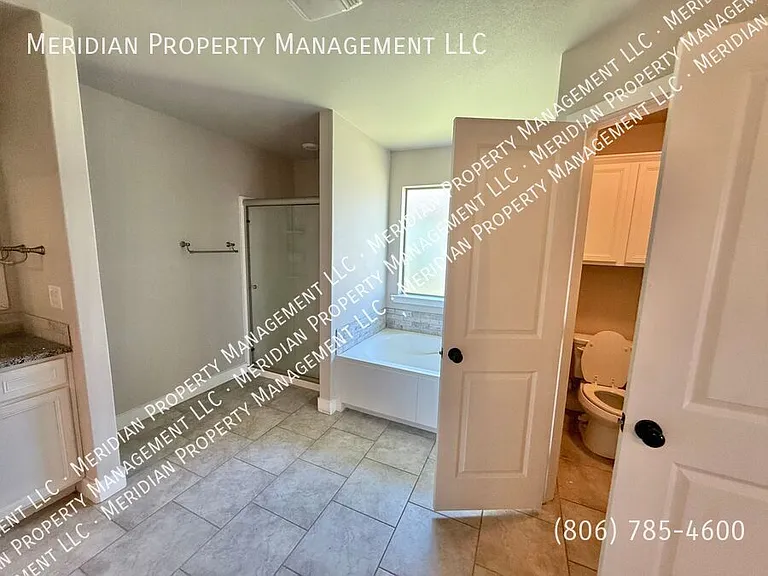 10421 Winfield Ave — Photo 8