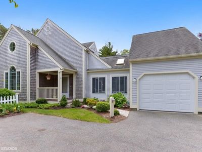 23 Gold Leaf Ln, Mashpee, MA, 02649