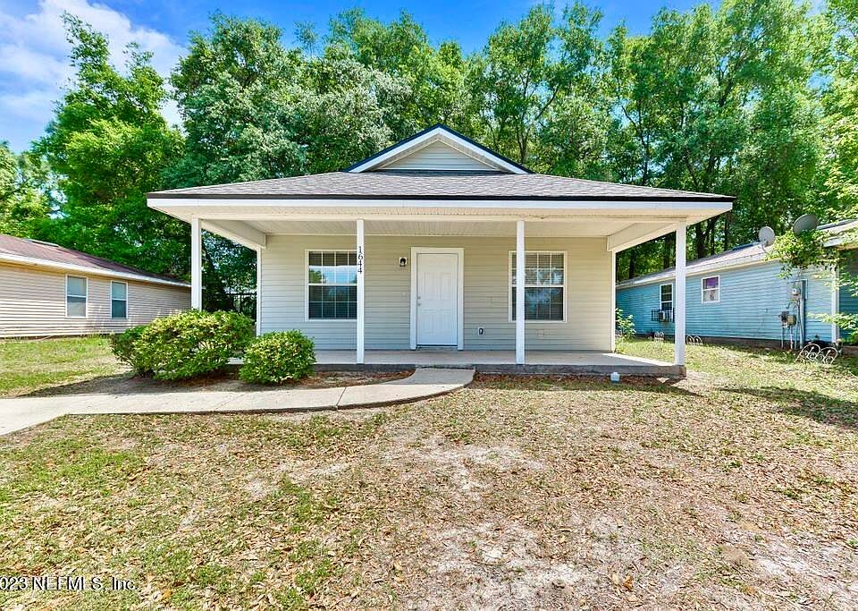 1st image of 1644 GOLF FOREST Drive
