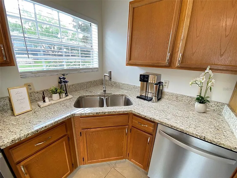 2822 Candela Ct — Photo 20