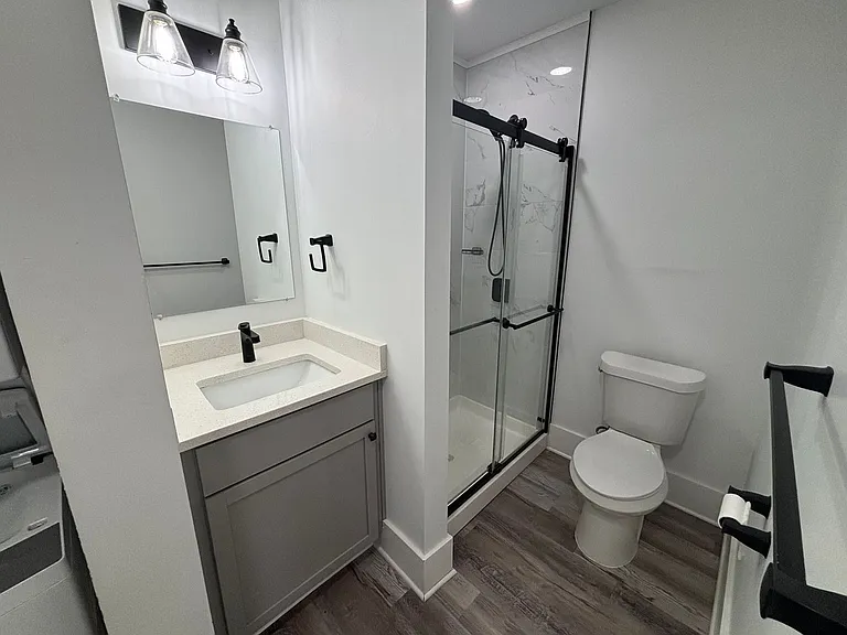 4115 Whitman Ave — Photo 10