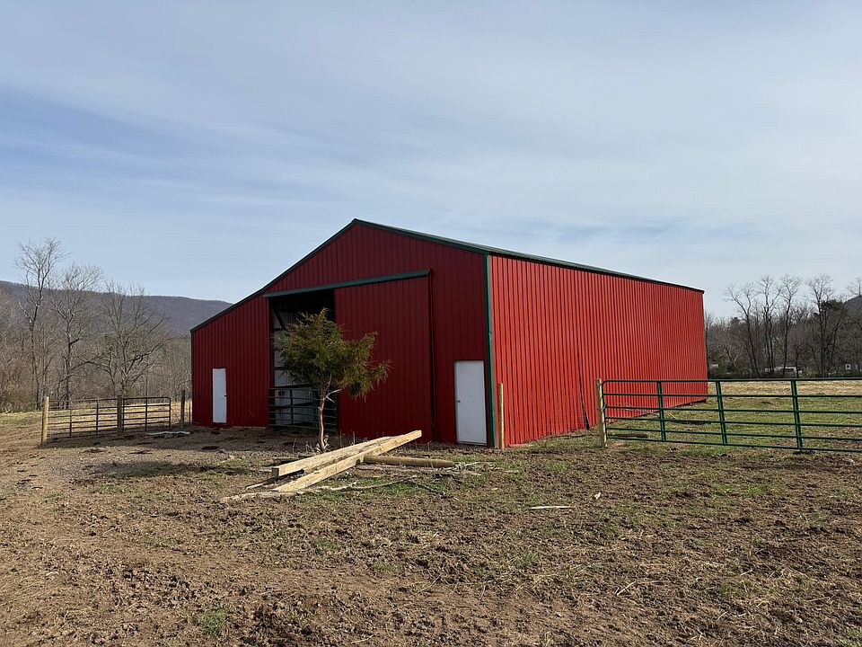 1st image of 9210 Potts Creek Rd