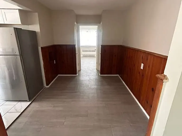 2334 Kemper Ln — Photo 18