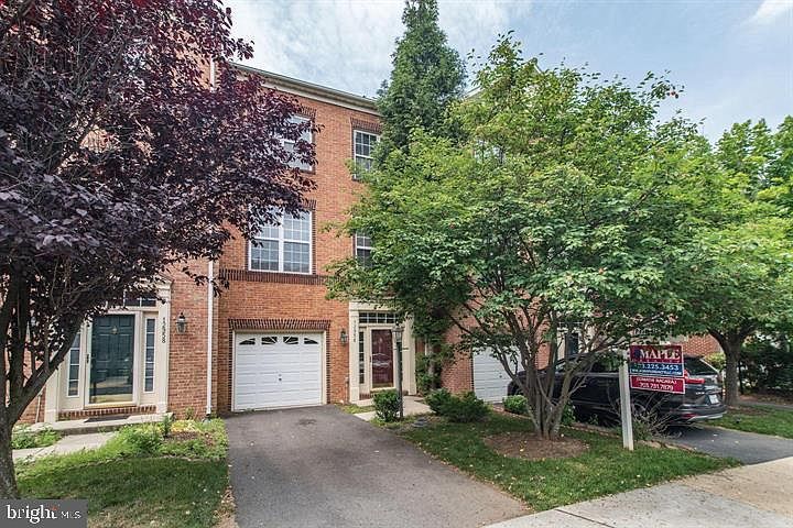 1st image of 12956 Park Crescent Cir