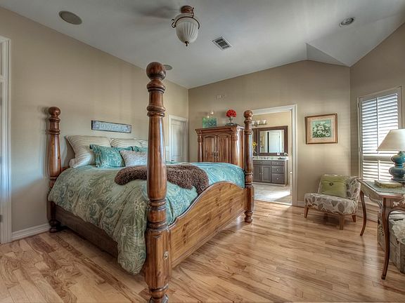 5th image of 2813 Rock Barn Dr