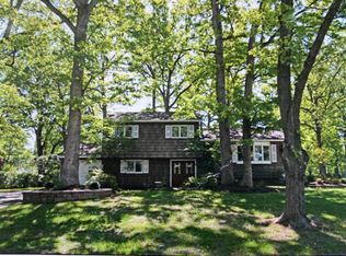 14 Bunyan Dr, Livingston, NJ 07039