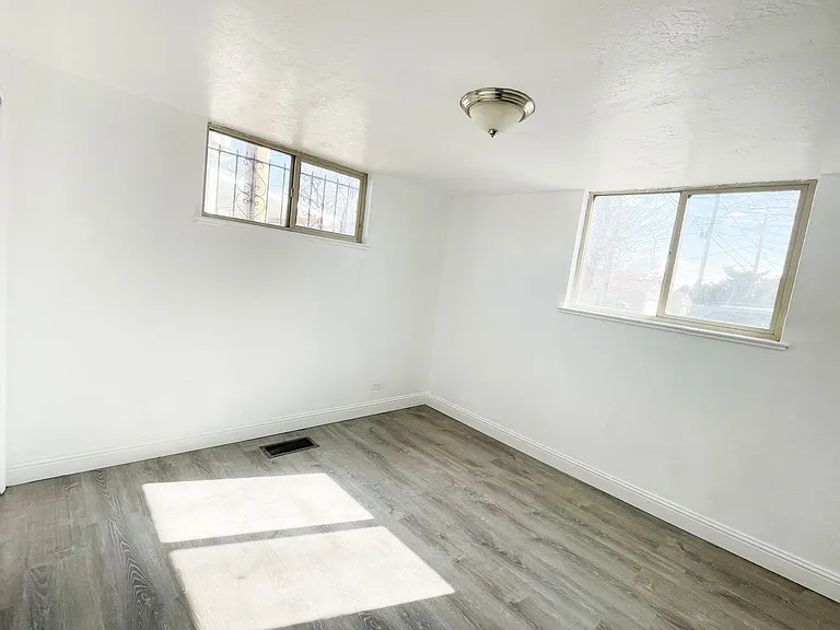 3508-3514 Bruce Randolph Ave — Photo 14